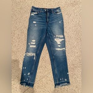 Abercrombie & Fitch Highrise Girlfriend Jeans